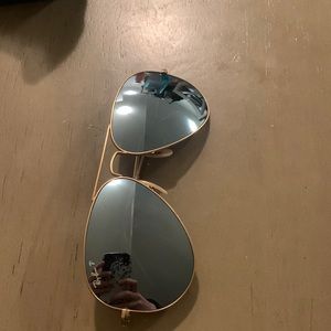 Ray ban aviator sunglasses